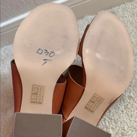 Messeca New York Women's Brown Slide Leather Thunder Sandals size 9.5 - Picture 10 of 14